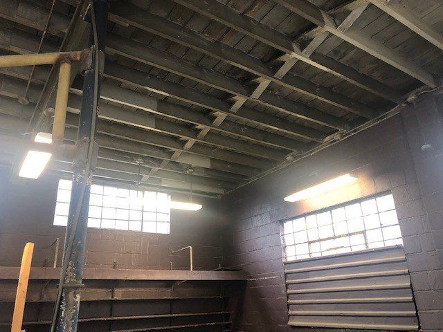 ± 1,400 SF Commercial Building: 3515 N Acadian Thruway, Baton Rouge, LA 70805